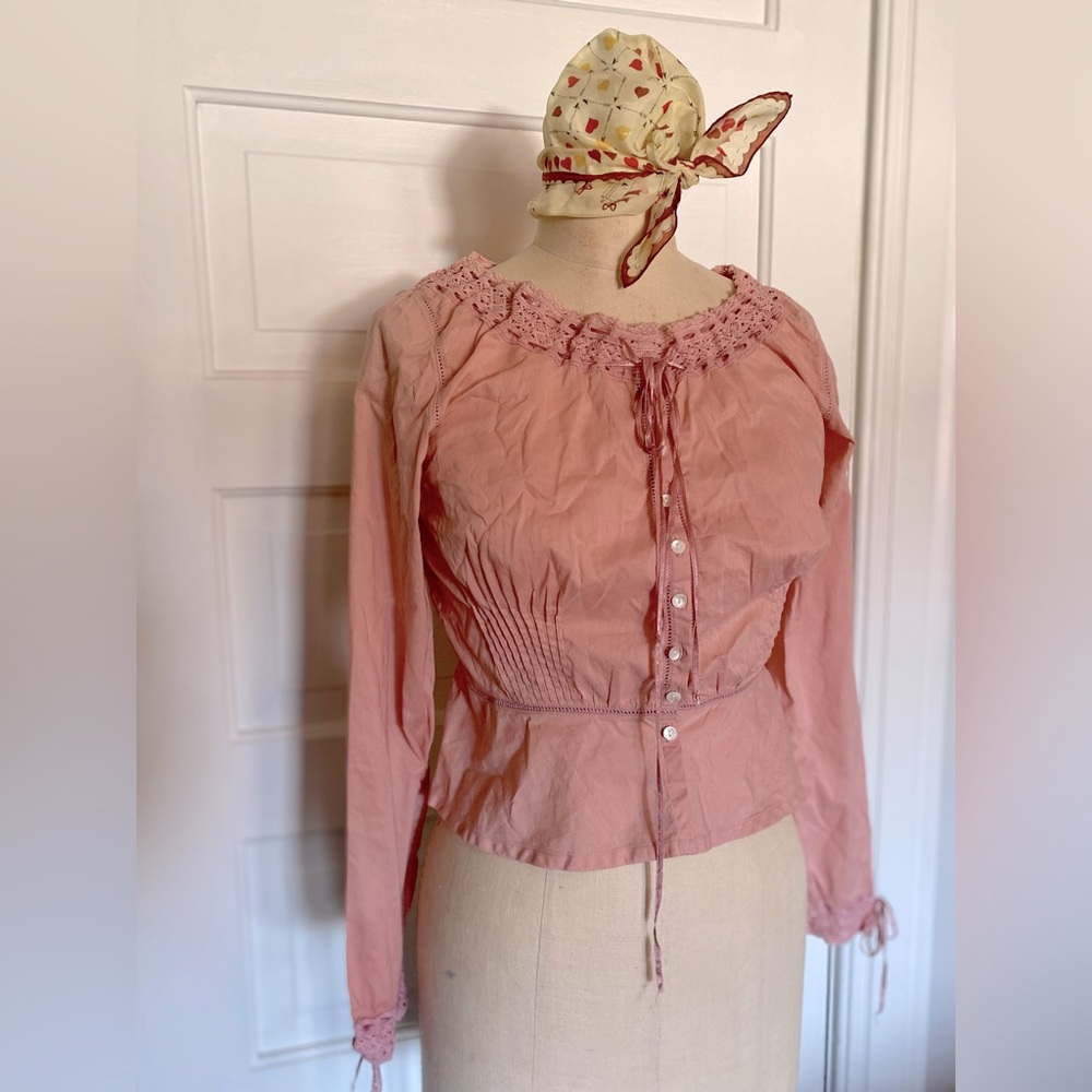 4 / $20 Sale! Size 10 Odille (Anthropologie) button front blouse; light pink.